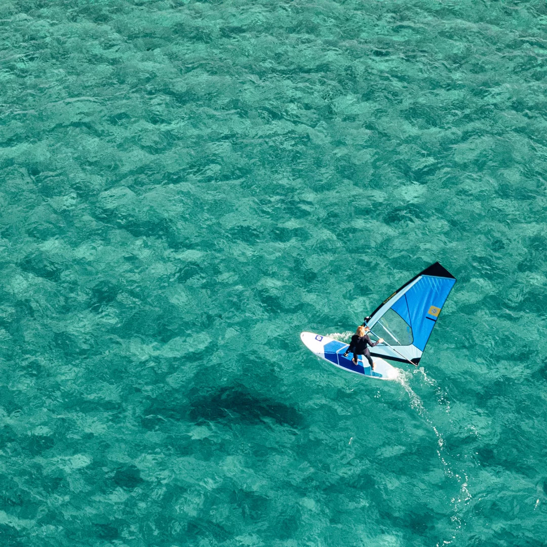 Unifiber Rookie II Wind Surfing Board Ocean 